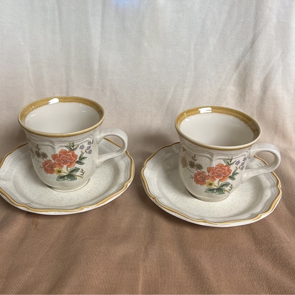 Mikasa garden club set of two cup and saucer cups are silk bouquet